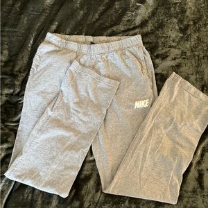 Nike Sweatpants